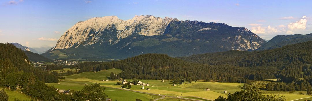 Austria Grimming 04-09-2012 very large panorama