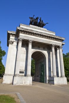 The magnificent Wellington Arch in London.