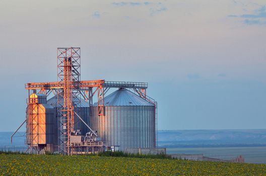 silos for the storage of cereals