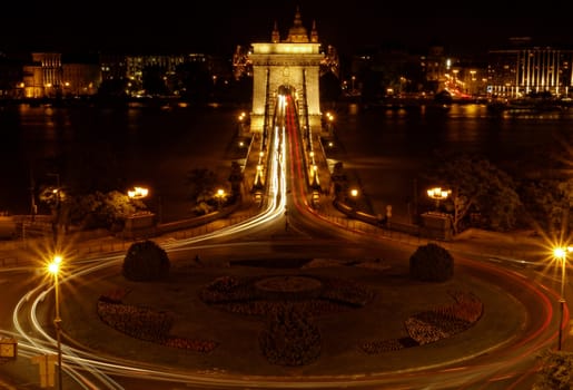 Night image with traffic of the hungarian chain Bridge extremly high donau