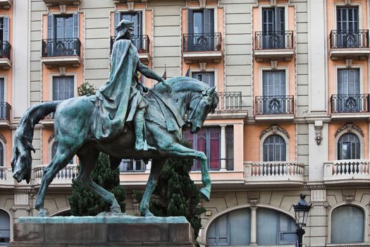 Sculpture of Ramón Berenguer III, Barcelona