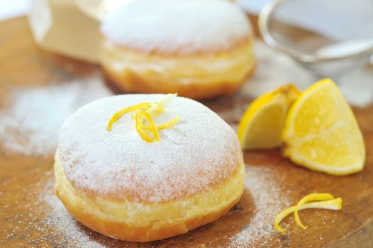 donut with lemon