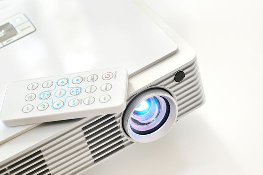 led projector