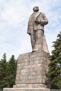 Monument to Lenin on the waterfront of the city of Dubna. Russia