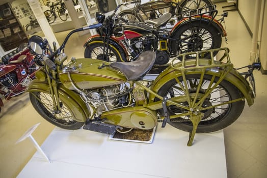 Engine: 1000cc, 2-cyl, V-engine, 16 hp. All the pictures are shot on Ed's motorcycle and Motor Museum in Ed, Sweden. Interesting museum, which is worth a visit.