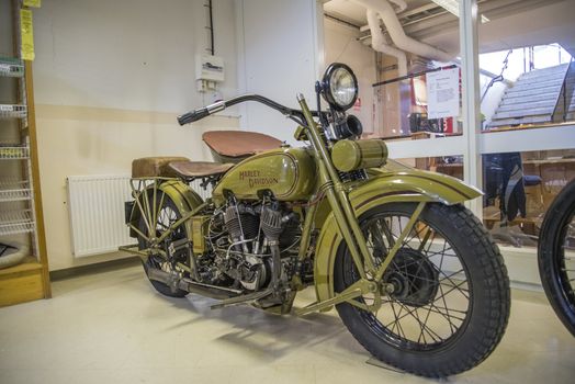 Engine: 1000cc, 2-cyl, V-engine, 20 hp. All the pictures are shot on Ed's motorcycle and Motor Museum in Ed, Sweden. Interesting museum, which is worth a visit.