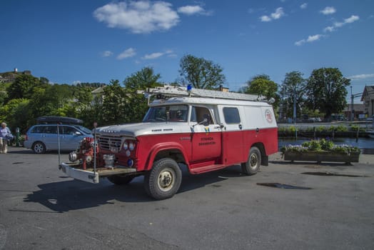 The image is shot at the fish market in Halden, Norway and shows an old Fargo 300.