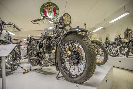 Engine: 495cc TV, 1-cyl, block engine, 12 hp. All the pictures are shot on Ed's motorcycle and Motor Museum in Ed, Sweden. Interesting museum, which is worth a visit.