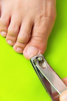 Cutting your toenails