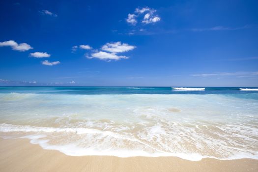 Beautiful landscape picture of a white sand tropical beach