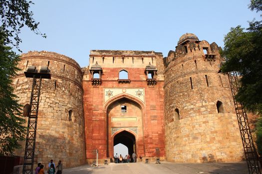 old fort main gate