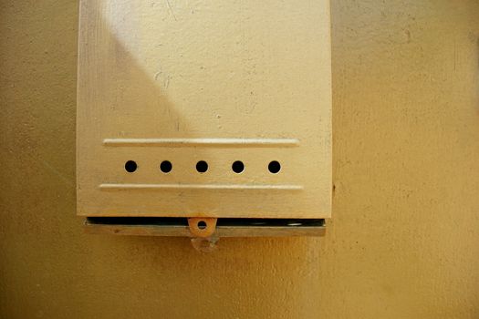 mailbox for letter is empty