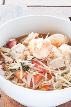 Bean sprout and tomato stir fry with tofu, stock photo