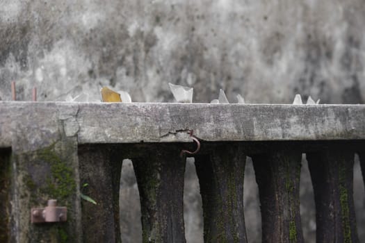 glass on house's wall for robber protection