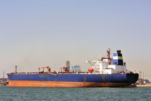 quay tanker to discharge its cargo in France with the wearing of Fos-sur-Mer beside Marseille