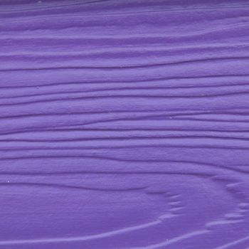 Ordinary wood painted bright purple look beautiful.