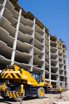 Construction of a new trading building.