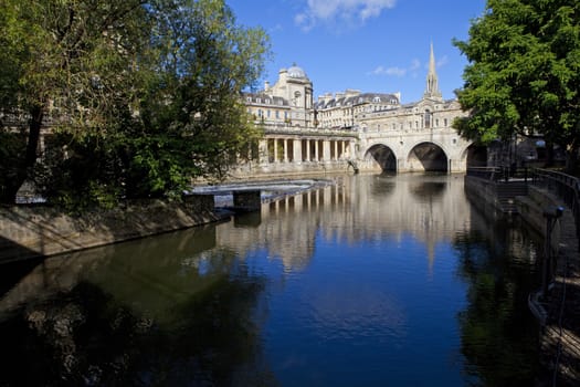 Pulteney Bridge and the River Avon in Bath.