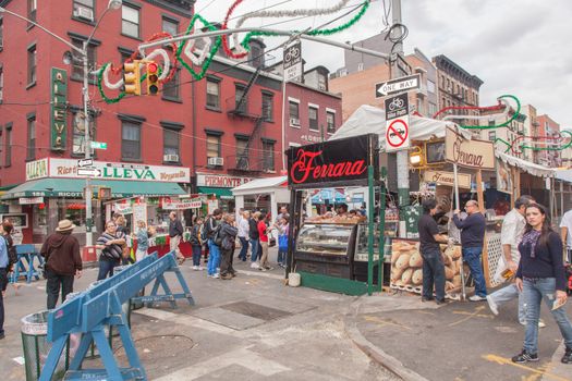 Annual Feast of San Gennaro takes place in Little Italy