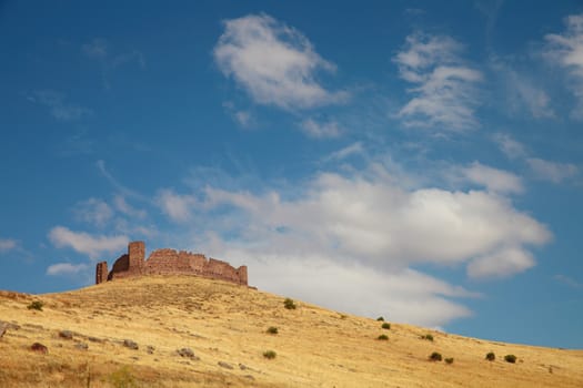 picture of an old castle in ruins