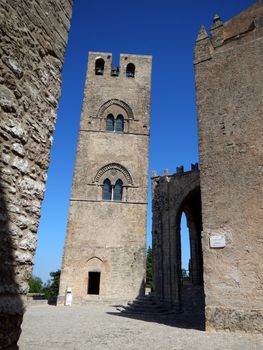 A glimpse of the Chiesa Matrice of Erice.