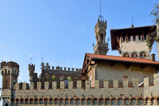 The castle Mackenzie of Genoa is a manor located in the residential district of Castelletto