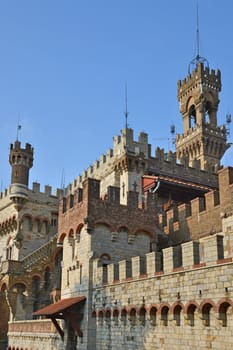 The castle Mackenzie of Genoa is a manor located in the residential district of Castelletto