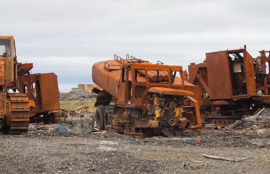 dump in the north, mountains of not taken out garbage