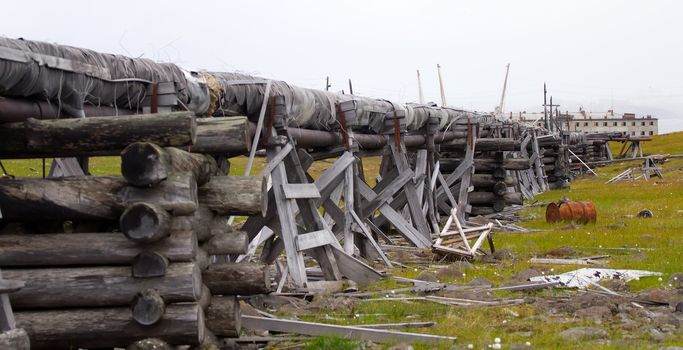 the pipeline among North permafrost on props