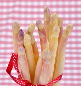 A bunch of freshly cut asparagus