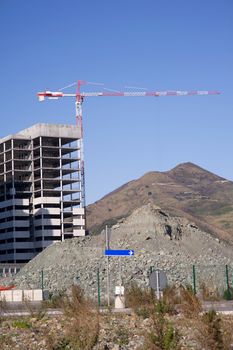 cut the hill, we proceed to the construction of a large urban complex