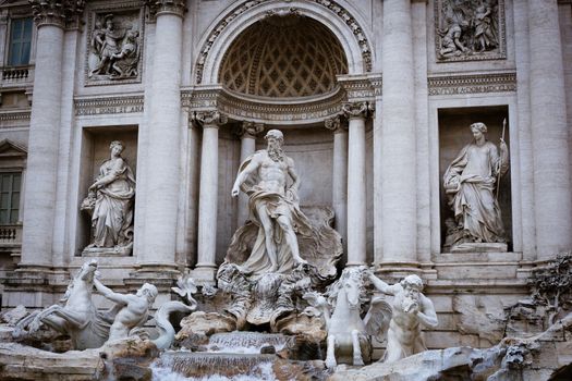 Digital quality photo of trevi fountain in rome
