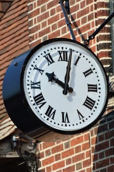 External Clock in Portrait