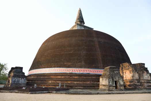 The Rankot Vihara or the Golden Pinnacle Dagoba in Polonnaruwa, 12th century, Sri Lanka 