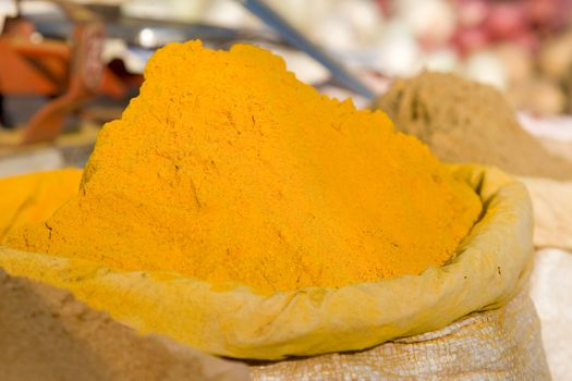 Turmeric powder spice pileat market