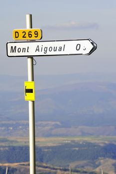 Sign indicating the arrival at Mount Aigoual