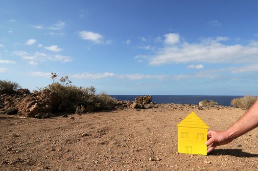 House of my dreams - paper house in the desert