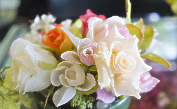 The Artificial flowers made from cloths by Hand