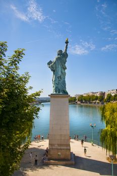 Statue of Liberty in Paris on Allée des Cygnes