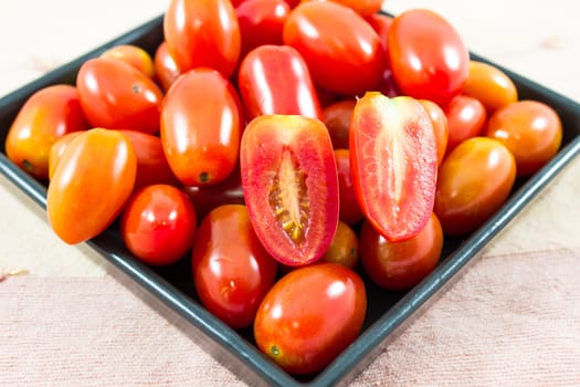 Fresh  cherry tomato