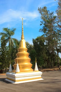 Golden pagoda in Temple of The Wat Rhai Pa, Trat, Thailand