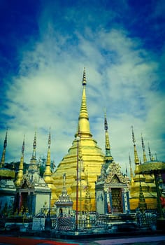 Phra Tad Baan Tak, The Golden Pagoda Landmark of Thailand locate in Tak province.