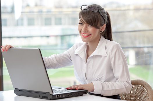 bussineswoman with laptop 