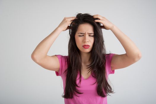viral headache in women