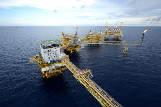 The  large offshore oil rig drilling platform