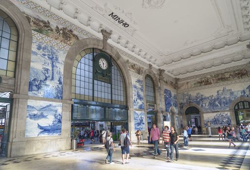 sao bento railway station interior in porto portugal