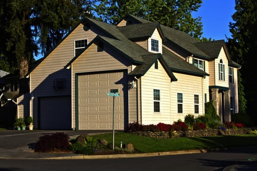 Large family mansion in Gresham Oregon.