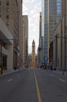 Nerrow strit in Toronto downtown