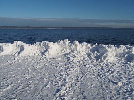 Snowdrift on the lake