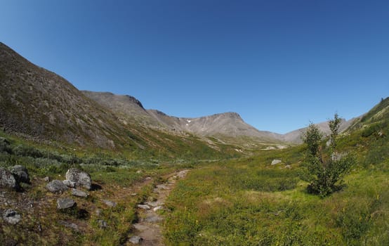 path in the mountains